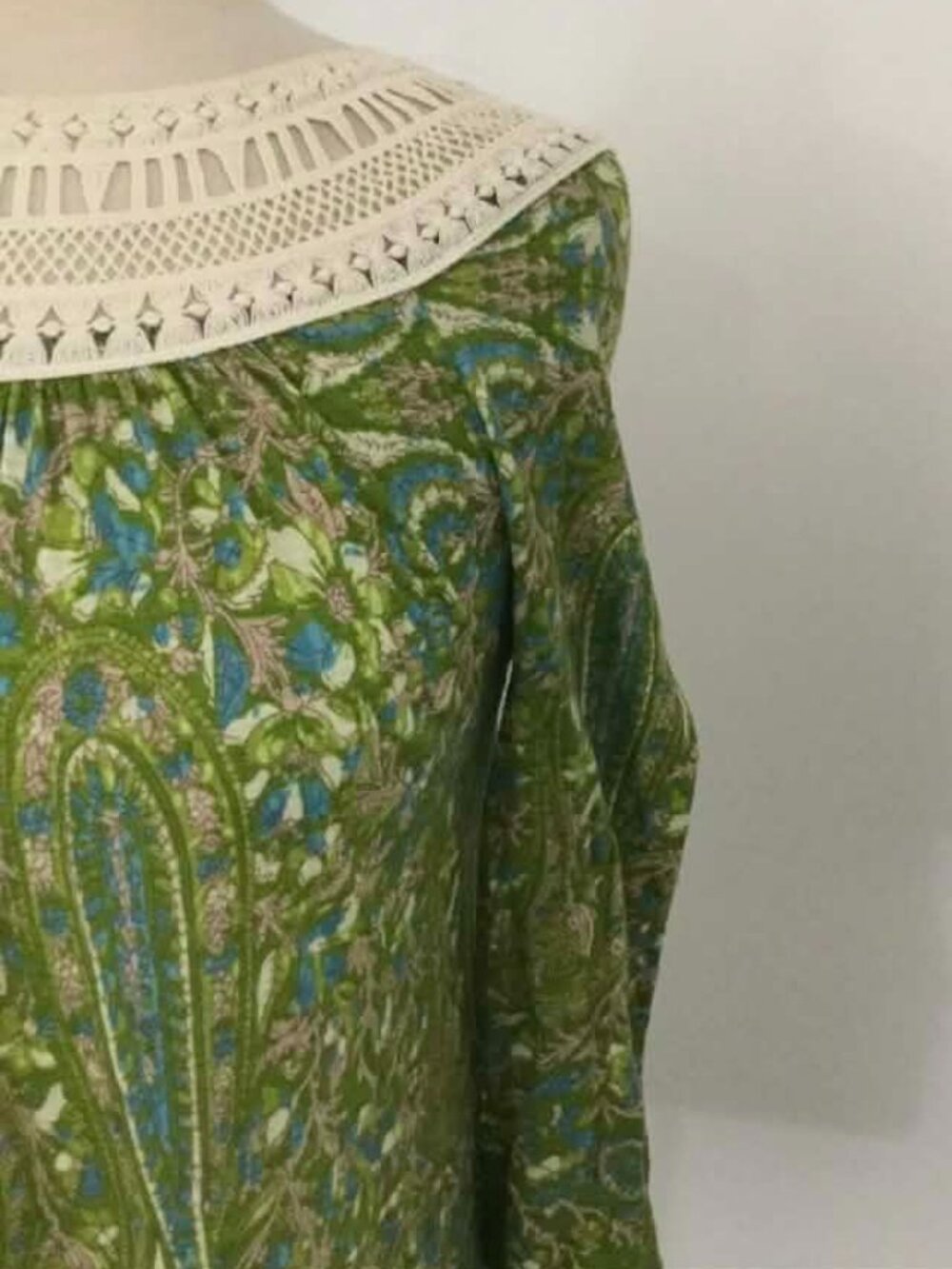 Meadow Rue Earthly Delights Top (Like New)